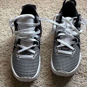 Nike LeBron Witness 7 basketball shoes